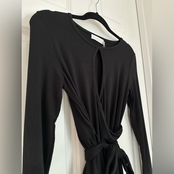 Jonathan Simkhai JENEEN WRAP TOP, size Small NWT! - Picture 7 of 12